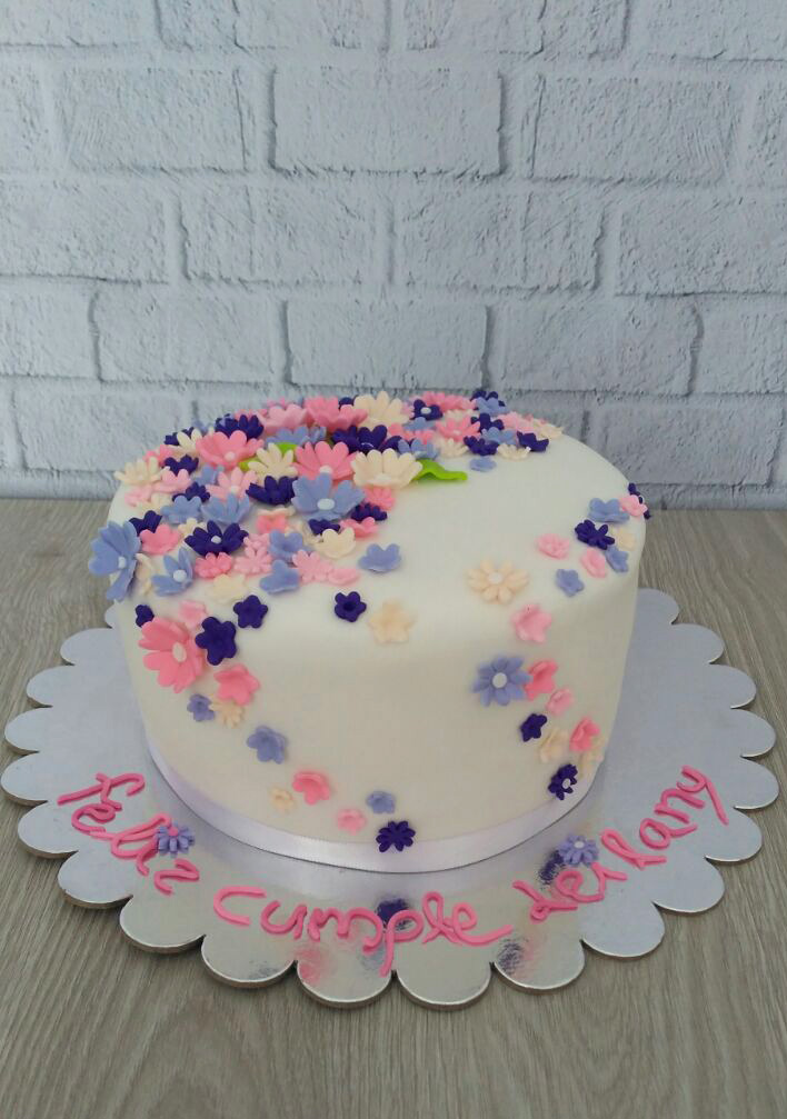 Enfadarse Reductor política Torta Flores jardín – TuTorta.com Bogotá – Tortas temáticas, decoradas para  cumpleaños a domicilio